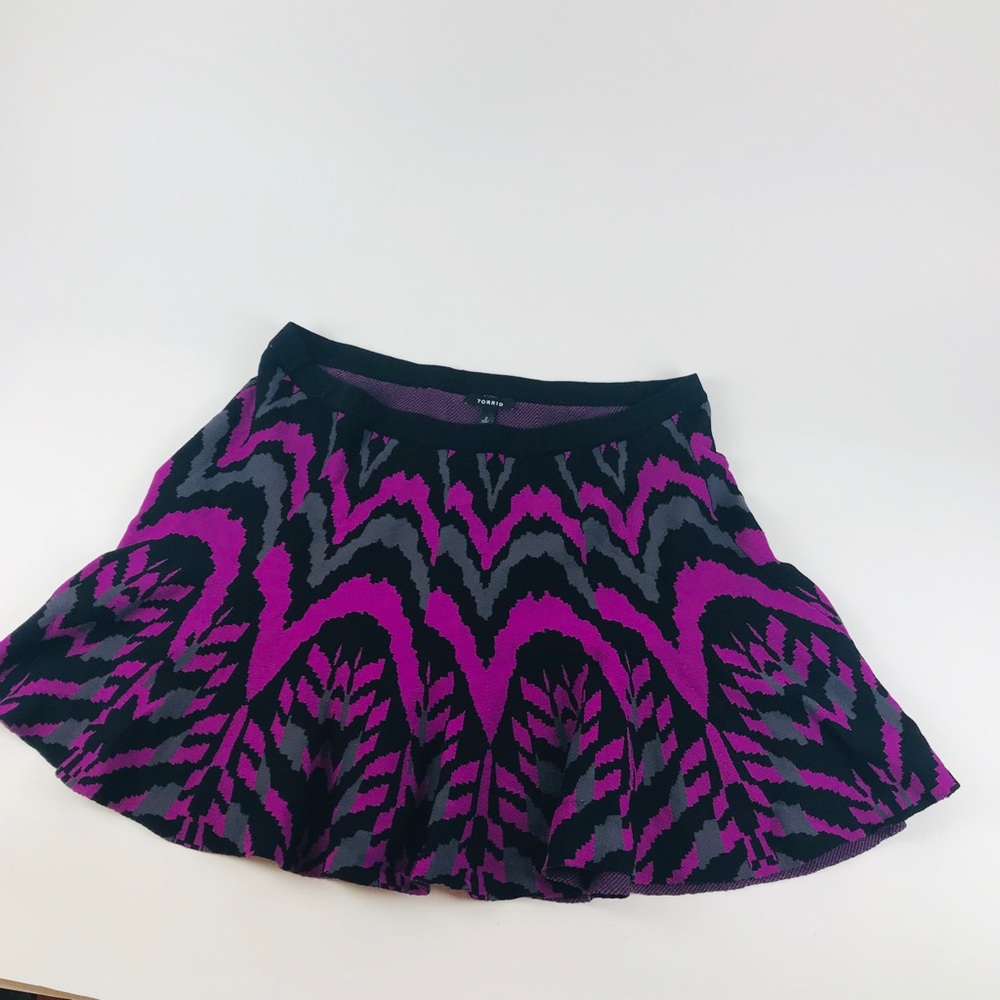 Torrid Sz 2X pink black skater skirt stretchy